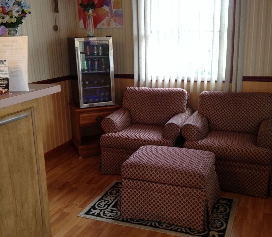 Village Inn Motel - Berrien Springs Интерьер фото