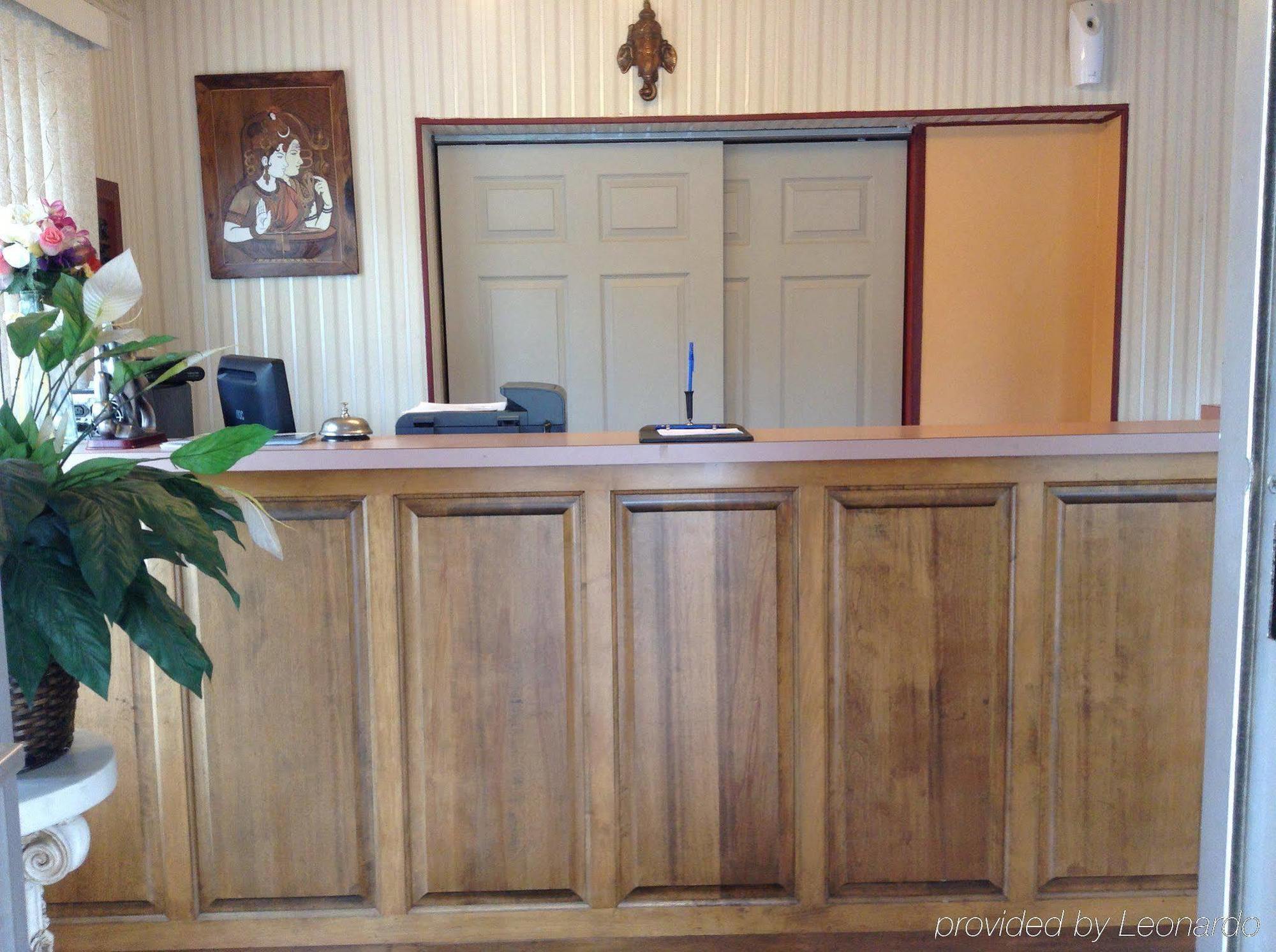 Village Inn Motel - Berrien Springs Экстерьер фото